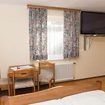 Smartmotel B&B Strass im Attergau