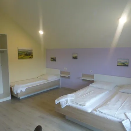 Rosslwirt A1-self-check-in-motel 3*