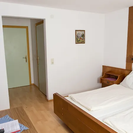 Rosslwirt-rast ベッド・アンド・ブレックファスト Strass im Attergau