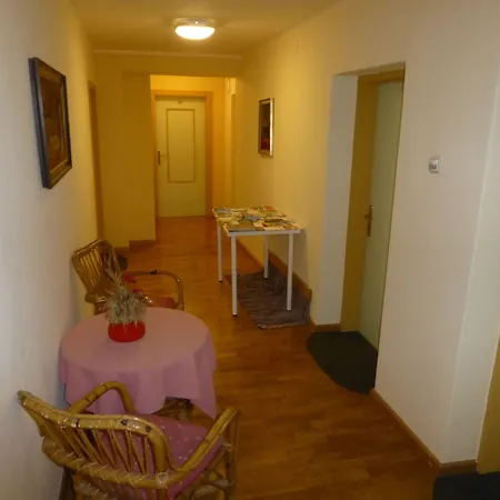 Rosslwirt-rast ベッド・アンド・ブレックファスト Strass im Attergau