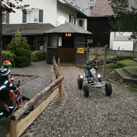 Bed & Breakfast Rosslwirt-rast
