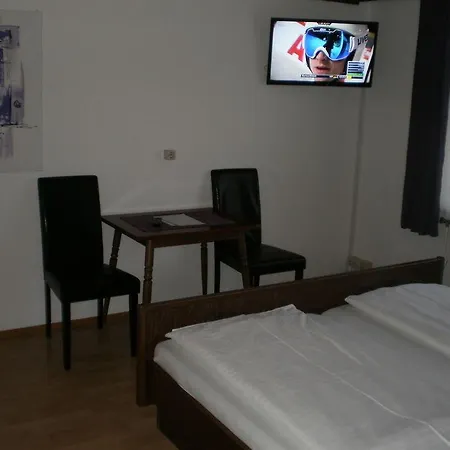 Bed & Breakfast Rosslwirt-rast