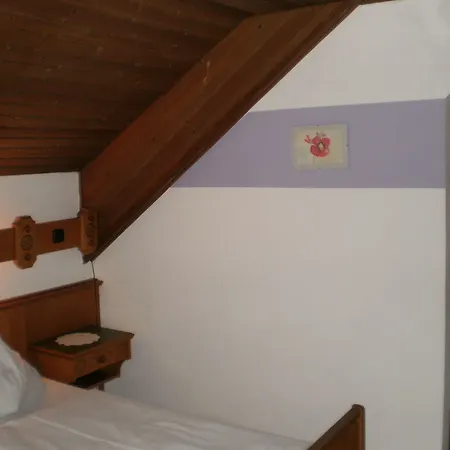 Rosslwirt A1-self-check-in-motel