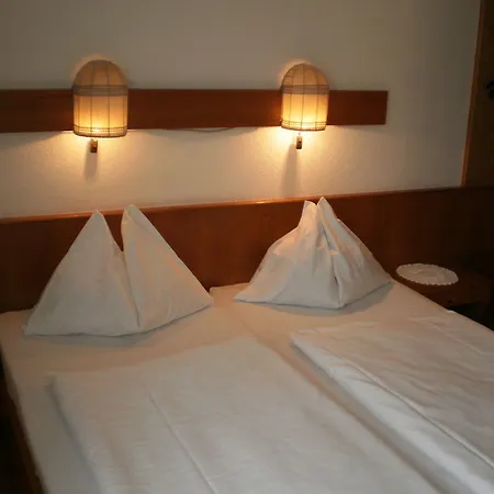 Rosslwirt A1-self-check-in-motel Strass im Attergau