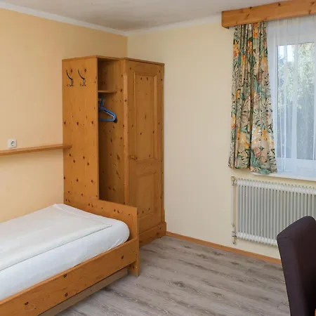 Rosslwirt A1-self-check-in-motel 3* Strass im Attergau