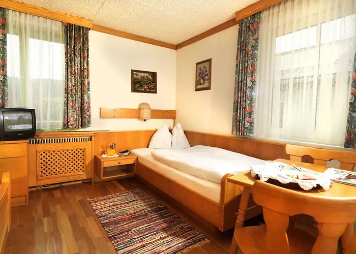 Alojamento de Acomodação e Pequeno-almoço Smartmotel 3*