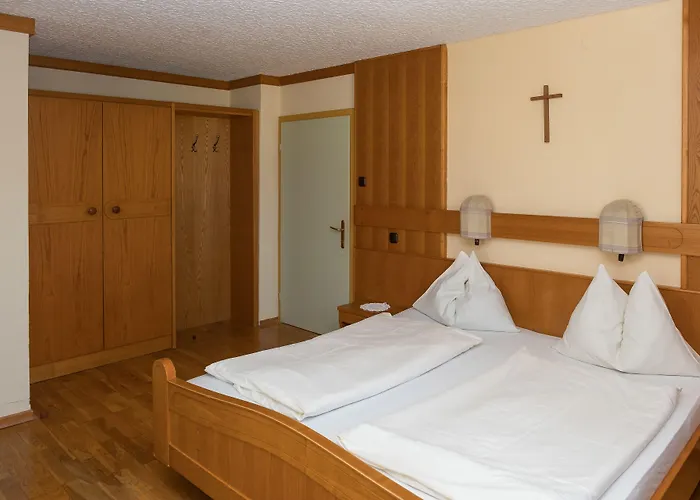 Smartmotel Alojamento de Acomodação e Pequeno-almoço Strass im Attergau