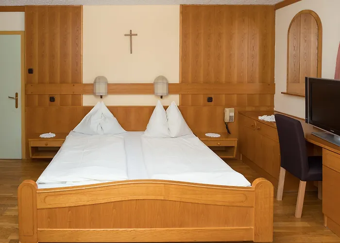 Alojamento de Acomodação e Pequeno-almoço Smartmotel 3*